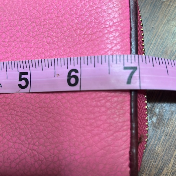 Fossil Hot Pink Barbie Zip Up Wallet 7 x 4 - Picture 8 of 9